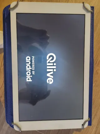 Tablet Qlive Smart Azul y Blanca con SIM