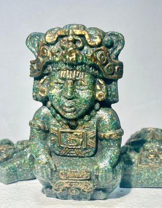 ANTIGUOS ÍDOLOS AZTECAS.