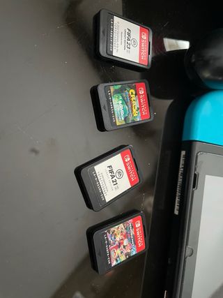 Nintendo Switch Azul y Rojo + Accesorios