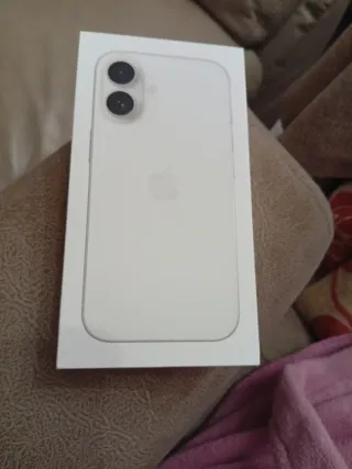 iPhone 16 256GB Blanco Casi Nuevo