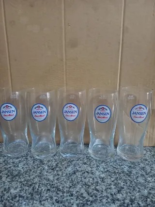 5 Copos Cerveja Jansen Sem Álcool. Todos 5€