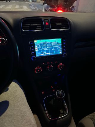 Volkswagen Golf 2009 (etiqueta C)