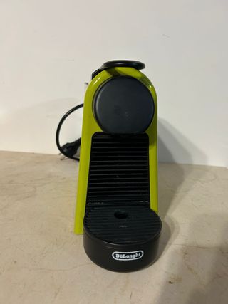 Cafetera Delonghi Nespresso Essenza Mini Verde