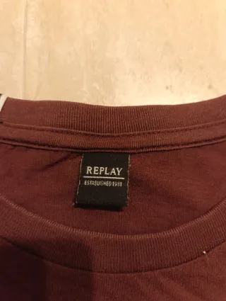 2 Camisetas Replay Estampadas.