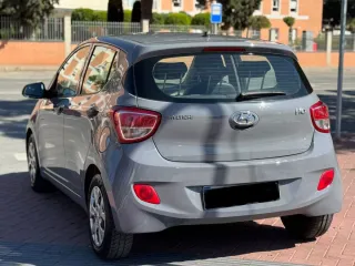 Hyundai I10 Gris