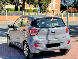 Hyundai I10 Gris