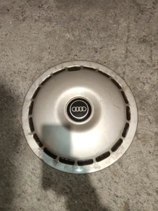 Tapacubos Audi Francisco Javier