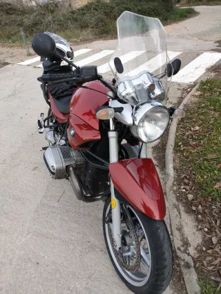 BMW R850R  Indestructible e impoluta