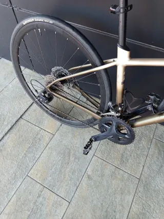 Bicicleta Liv Avail AR 3