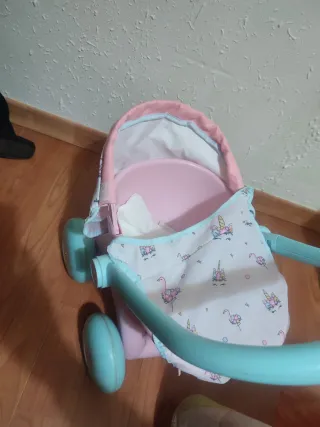 Cochecito de muñecas rosa y azul
