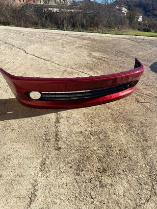 Parachoques delantero Peugeot 306