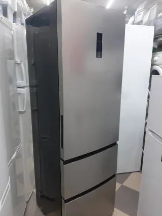 Nevera Haier plateada