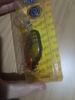 Señuelo Bagley Crayfish Dorado y Rojo