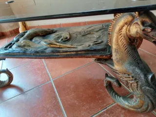 Mesa Centro Antigua Caballos Marinos Cristal