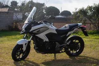 Honda NC750X con extras - 47.000 km