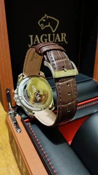 Reloj Jaguar J878 -1  Marrón y Dorado