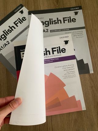 Libro English File A1/A2