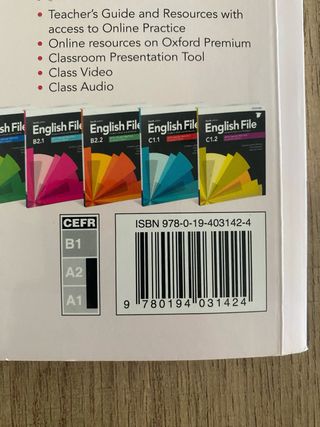 Libro English File A1/A2