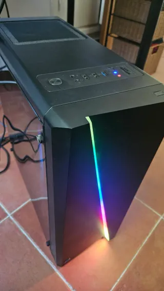 PC Gaming con Disco Duro 4TB