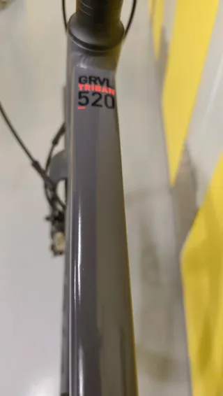 Bicicleta Gravel Triban 520 SRAM especial edición.