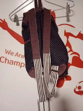 Mochila juvenil lunares