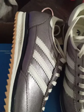 Zapatillas Adidas SL72 lila plateado y Blanco