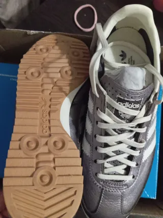 Zapatillas Adidas SL72 lila plateado y Blanco