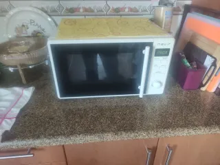 Microondas Nevir Blanco