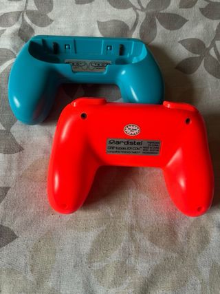 Nintendo Switch con base y mandos