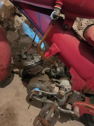 Dos unidades de Derbi Antorcha