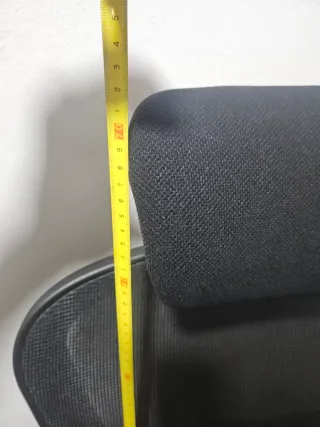 Silla de oficina ergonómica negra