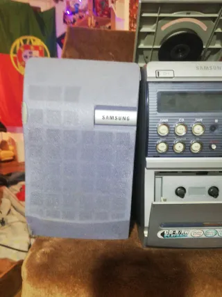 Equipo de música Samsung CD/Cinta/Radio