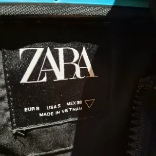 Chaleco Zara Beige y Negro