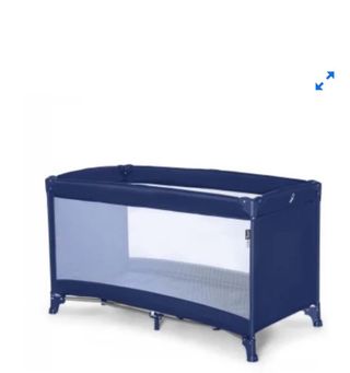 Parque infantil y cuna de viaje