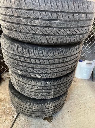 Llantas original BMW R17 con neumáticos