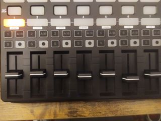 Akai APC40 MkII Controlador MIDI