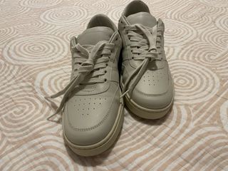 Zapatillas Zara de Piel NUEVO