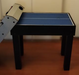 Futbolín, hockey de aire, ping pong y bolos