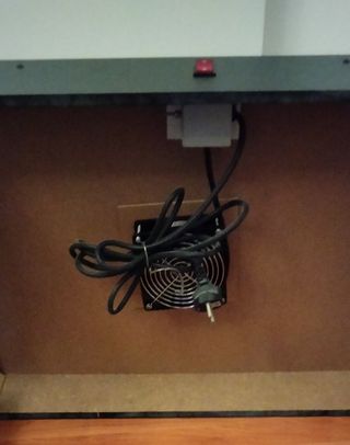 Futbolín, hockey de aire, ping pong y bolos