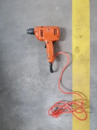 Taladro Eléctrico Black & Decker Naranja