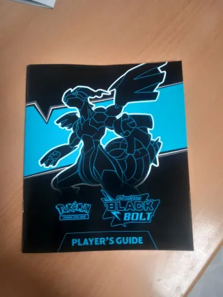Pokemon White & Black Elite Trainer Box Player's G