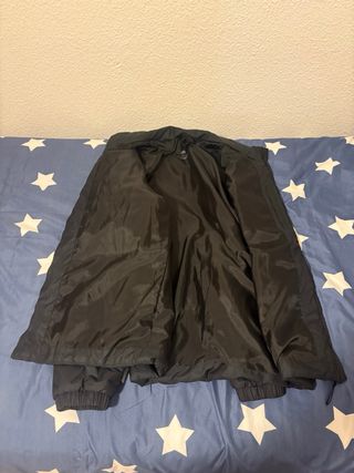 Chaqueta acolchada Adidas negra