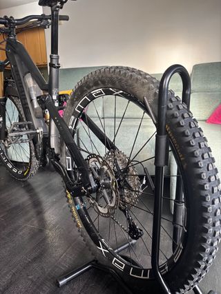 Bici eléctrica HIBIKE ALLMTN 10. TALLA M