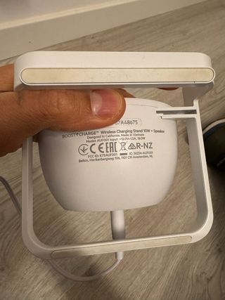 Cargador Inalámbrico y Altavoz Belkin ScreenForce