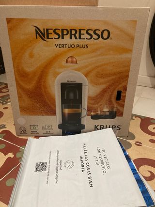 Cafetera Nespresso Vertuo Plus Krups
