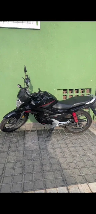 Honda CB125F lista para conducir!