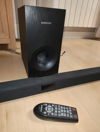 Barra de Sonido Samsung Negra