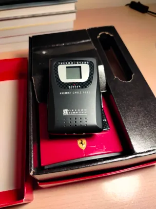 Sveglia Ferrari F1 Oregon Scientific