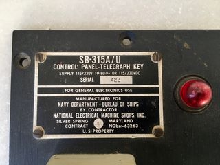 Panel antiguo llave Morse con placa