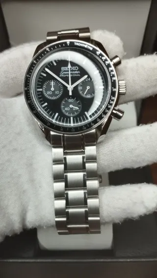 Reloj Seiko Mod Speedmaster Negro y Blanco